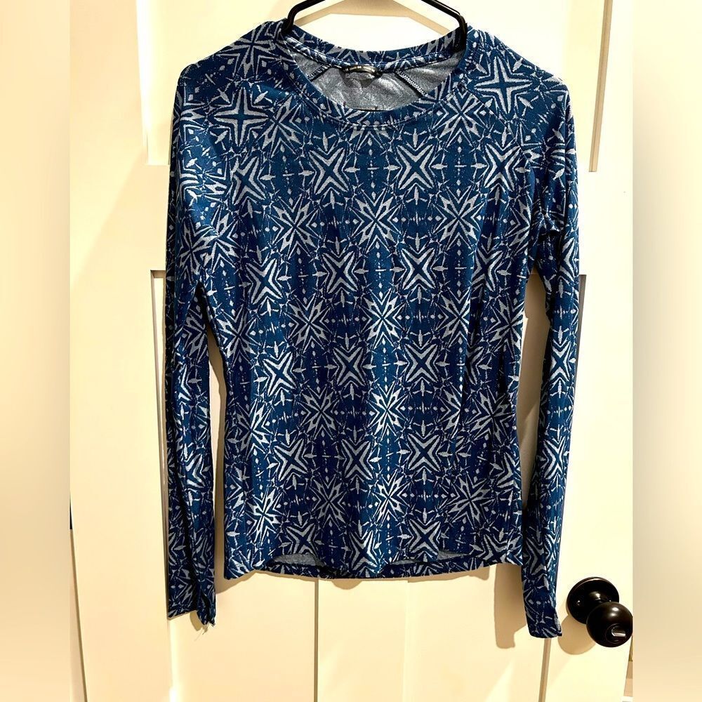 Oiselle long sleeved running base layer top gym gray size 6 S women's